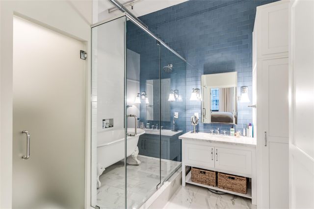 705 Main Street 704, Houston, TX 77002