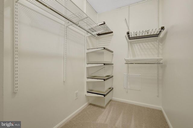 10910 WILDER POINT LN, Reston, VA 20191