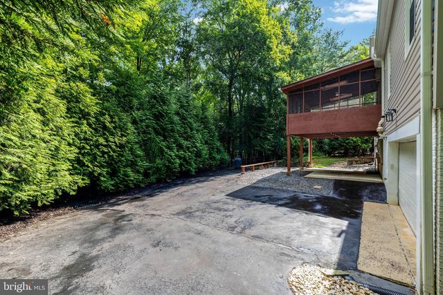 10910 WILDER POINT LN, Reston, VA 20191
