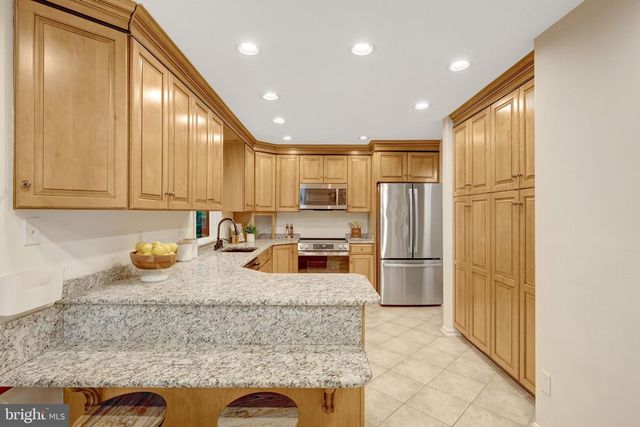 10910 WILDER POINT LN, Reston, VA 20191