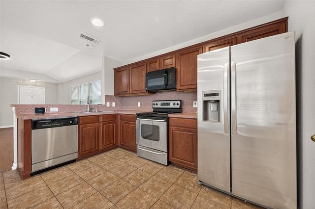 5631 Eagle Landing, Houston, TX 77085