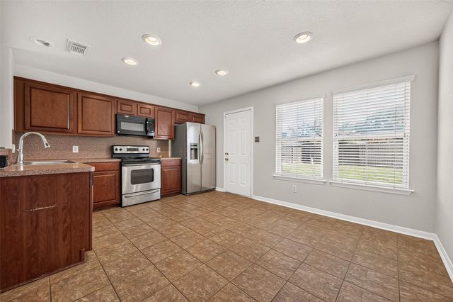 5631 Eagle Landing, Houston, TX 77085