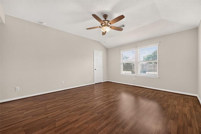 5631 Eagle Landing, Houston, TX 77085