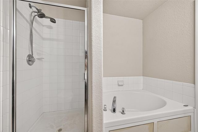 5631 Eagle Landing, Houston, TX 77085