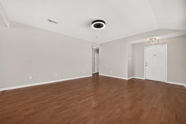5631 Eagle Landing, Houston, TX 77085