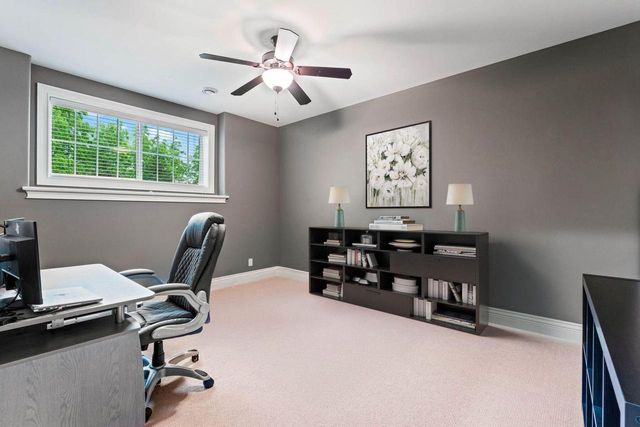 4690 Bradon TRAIL E, Brookfield, WI 53045