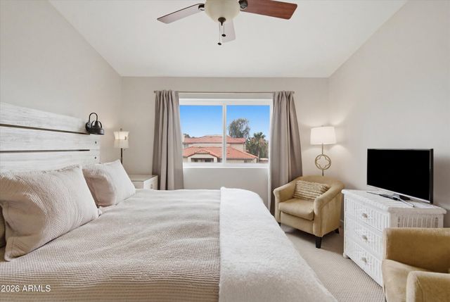 10080 E MOUNTAINVIEW LAKE Drive 254, Scottsdale, AZ 85258