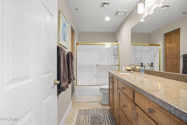 10080 E MOUNTAINVIEW LAKE Drive 254, Scottsdale, AZ 85258