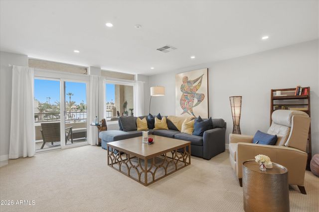 10080 E MOUNTAINVIEW LAKE Drive 254, Scottsdale, AZ 85258