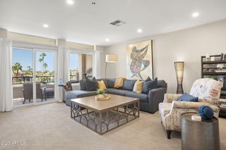 10080 E MOUNTAINVIEW LAKE Drive 254, Scottsdale, AZ 85258