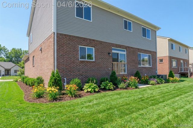 34607 John Bartley Circle, Sterling Heights, MI 48310