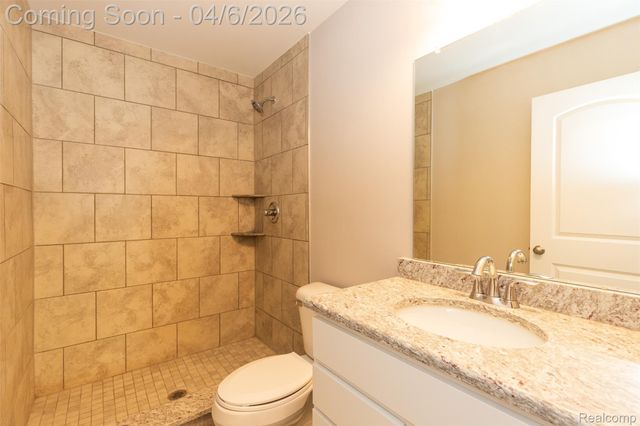 34607 John Bartley Circle, Sterling Heights, MI 48310