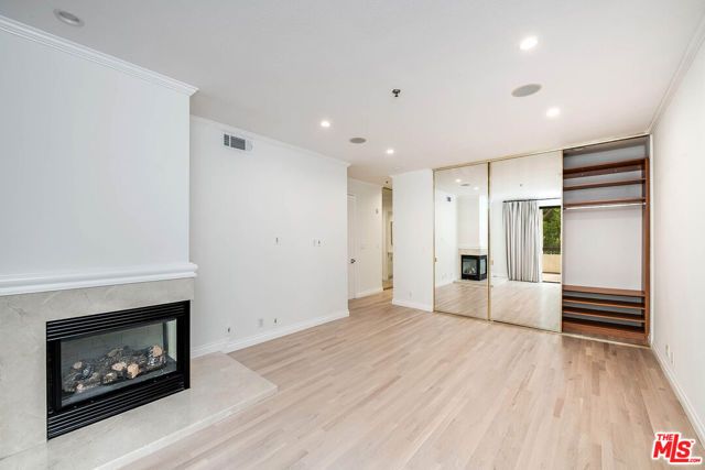 2132 Century Park Lane 104, Los Angeles, CA 90067