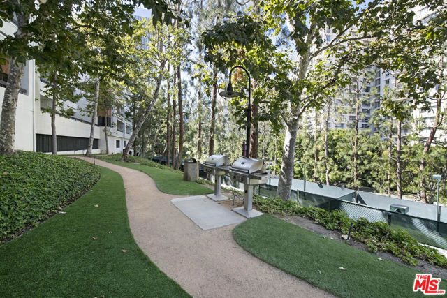 2132 Century Park Lane 104, Los Angeles, CA 90067