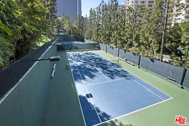 2132 Century Park Lane 104, Los Angeles, CA 90067