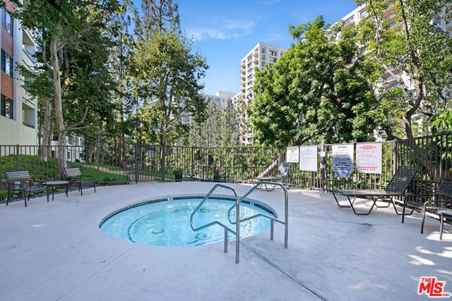 2132 Century Park Lane 104, Los Angeles, CA 90067