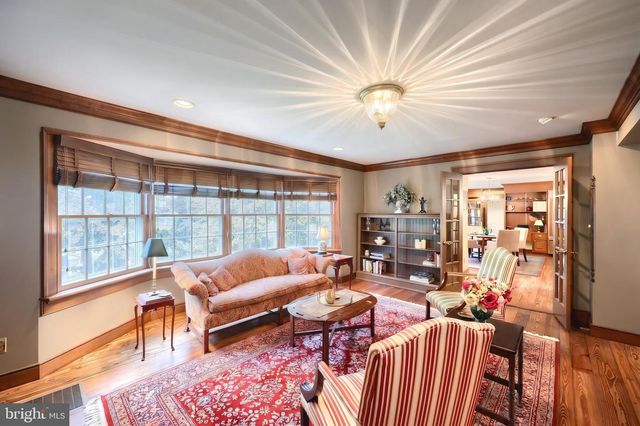 3220 ROUND HILL RD, York, PA 17402