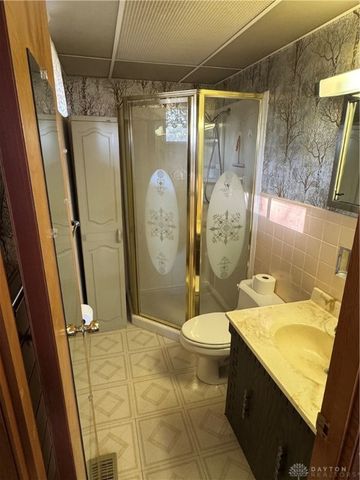 322 Shade Drive, Fairborn, OH 45324