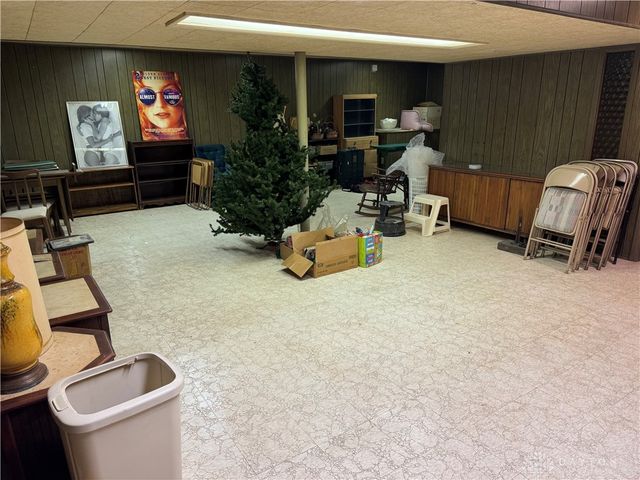 322 Shade Drive, Fairborn, OH 45324