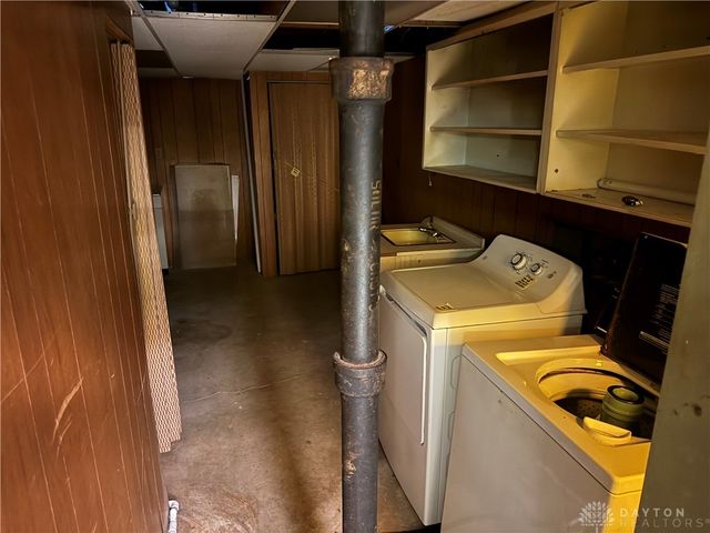 322 Shade Drive, Fairborn, OH 45324