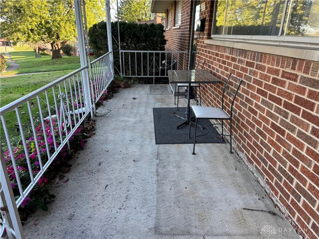 322 Shade Drive, Fairborn, OH 45324