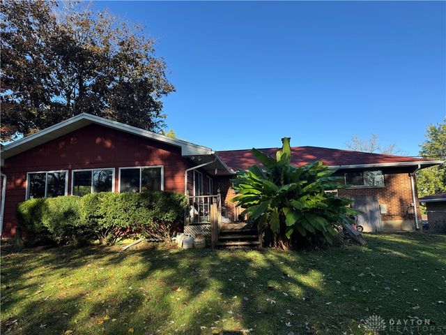 322 Shade Drive, Fairborn, OH 45324