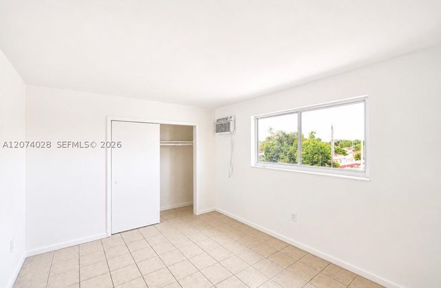 6080 W Flagler St 24, Miami, FL 33144