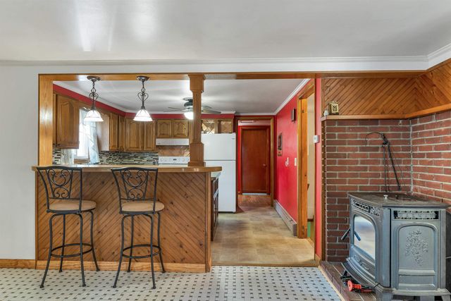 56 Orchard Street, Franklin, NH 03235