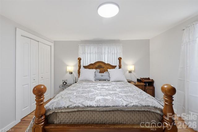 32 W Highland Avenue, Granite Falls, NC 28630