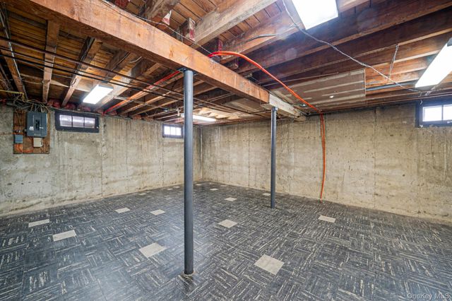 1286 Dale Court, Seaford, NY 11783