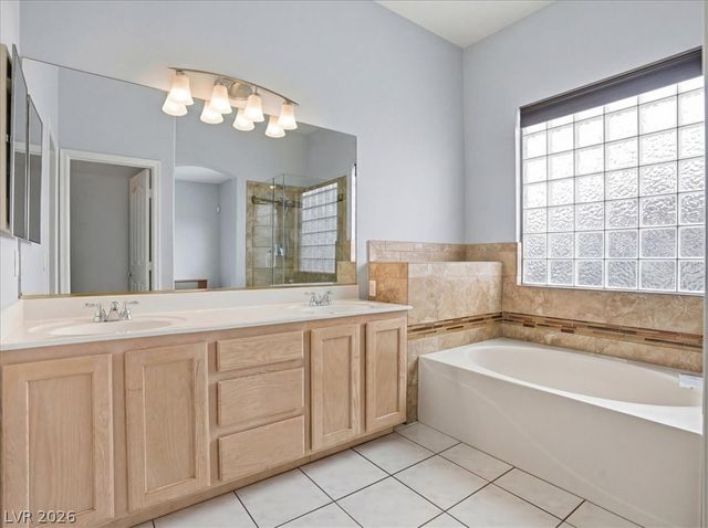 1562 Harwood, Henderson, NV 89012