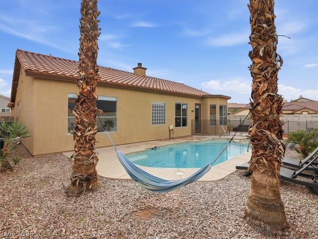 1562 Harwood, Henderson, NV 89012