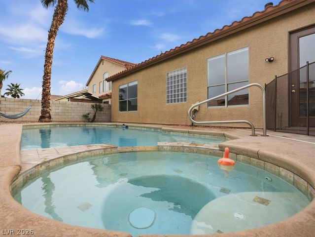 1562 Harwood, Henderson, NV 89012