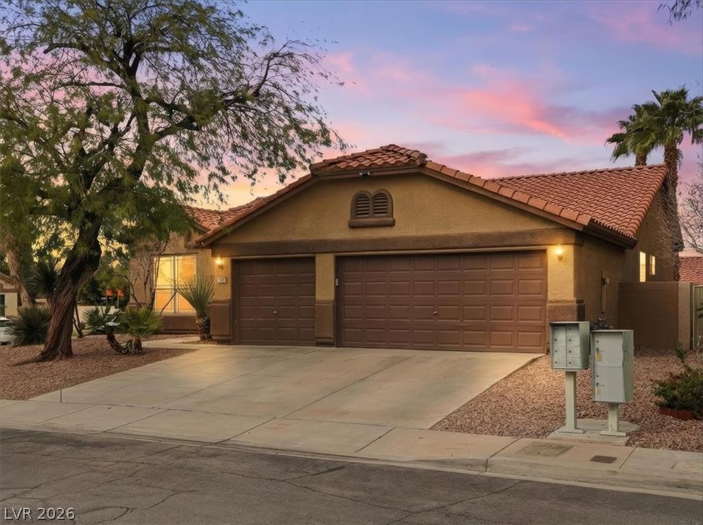 1562 Harwood, Henderson, NV 89012