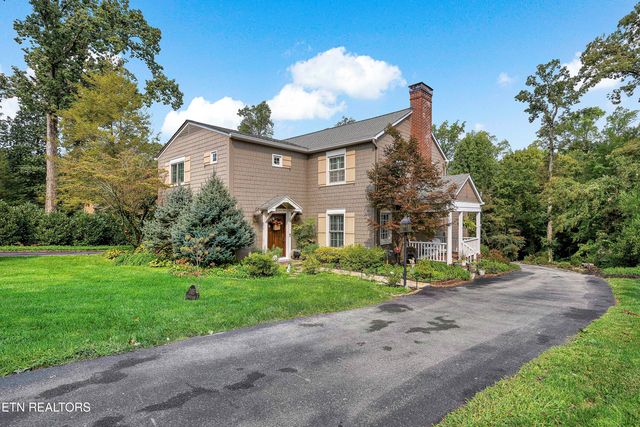 7105 Sherwood Drive, Knoxville, TN 37919