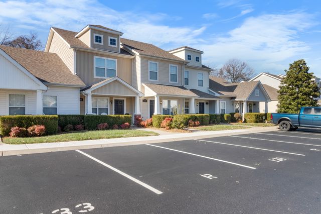 129 Alexander Blvd, Clarksville, TN 37040