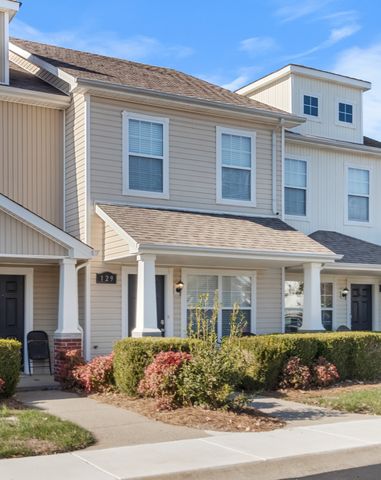 129 Alexander Blvd, Clarksville, TN 37040