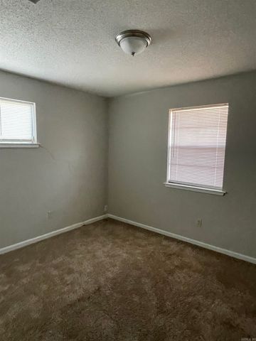 6114 Butler Road, Little Rock, AR 72209