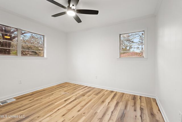 338 S Fox Hall Road, Pearl, MS 39208