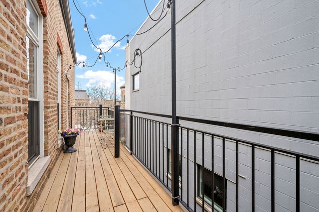 2228 N Hamilton Avenue 3F, Chicago, IL 60647