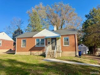 3628 San Jose Lane, St Ann, MO 63074