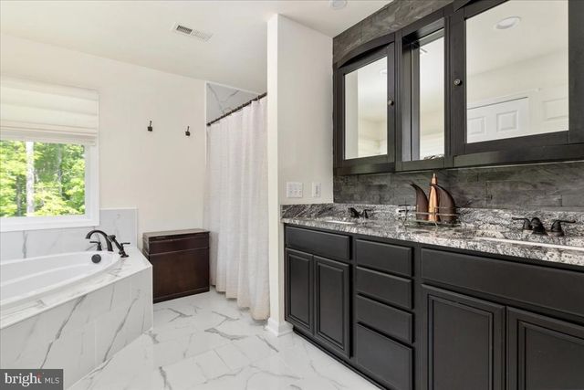 4293 CHARLESTON WAY, Warrenton, VA 20187