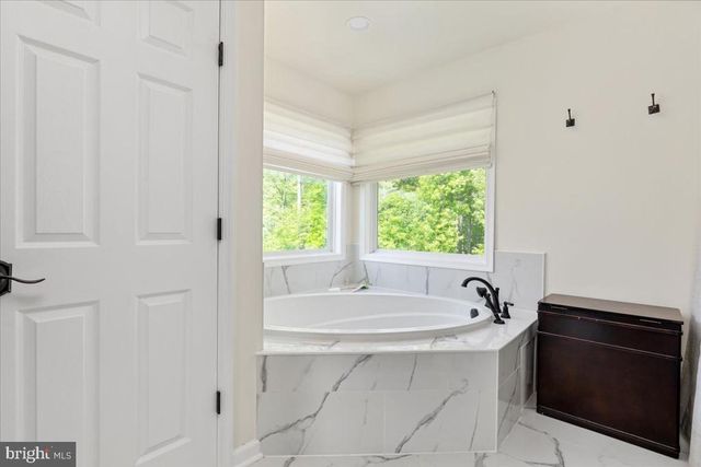 4293 CHARLESTON WAY, Warrenton, VA 20187