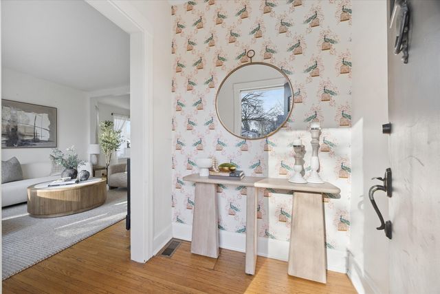 4714 Highland Avenue, Downers Grove, IL 60515