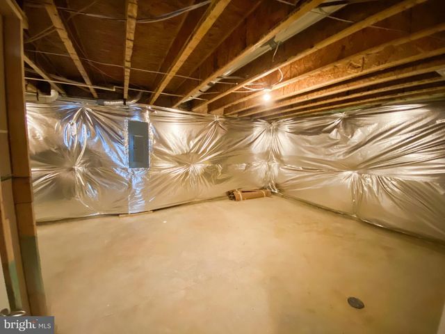 1070 CORIANDER LN, Stafford, VA 22554