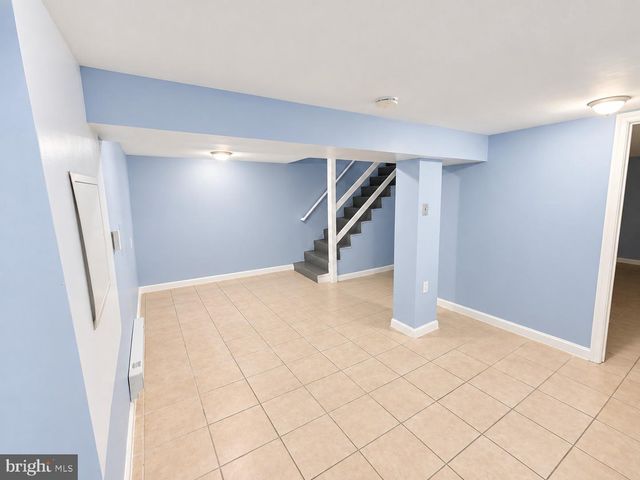 2005 BENNING RD NE, Washington, DC 20002