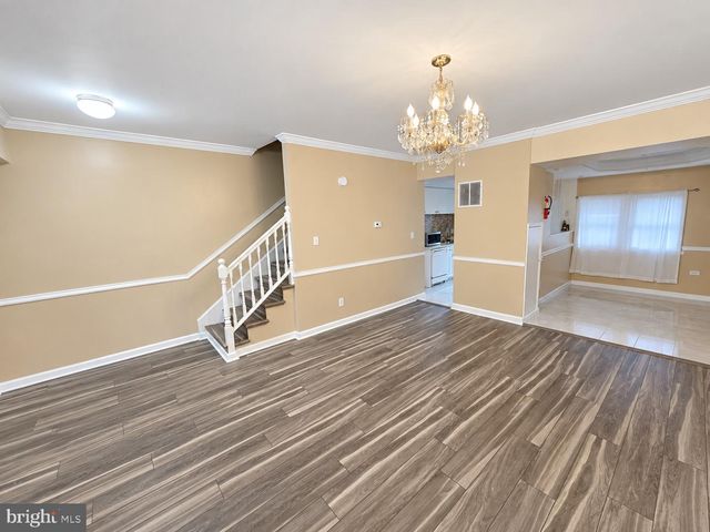 2005 BENNING RD NE, Washington, DC 20002