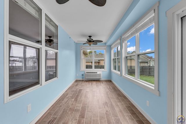 4218 SW Stonybrook DR, Topeka, KS 66610