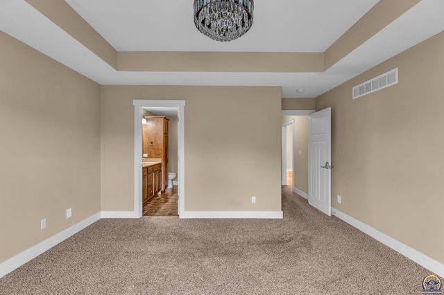 4218 SW Stonybrook DR, Topeka, KS 66610