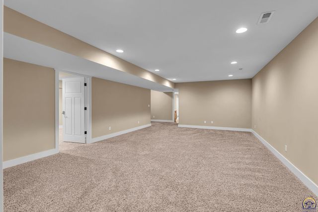 4218 SW Stonybrook DR, Topeka, KS 66610